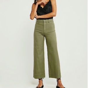 Abercrombie & Fitch High Rise Crop Wide Leg Pant Olive Green Size 27